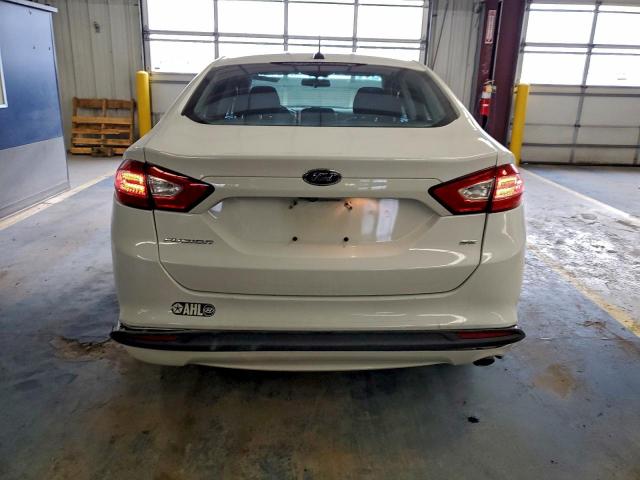 Ford Fusion Se Image 11