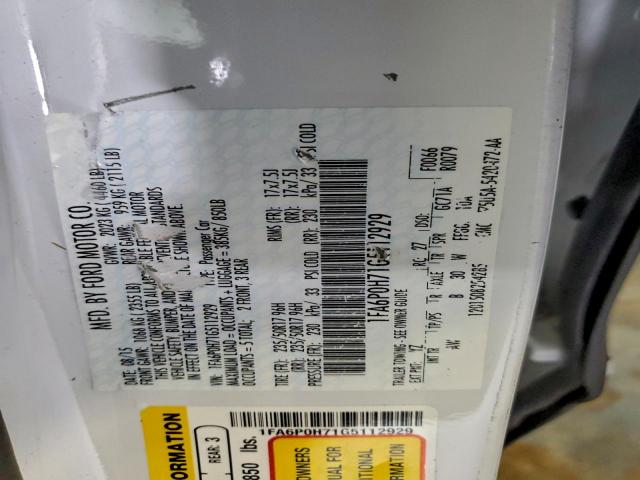 Ford Fusion Se Image 6