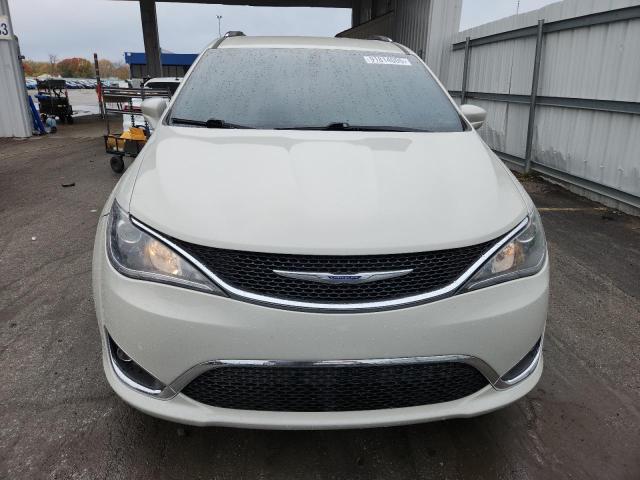 Chrysler Pacifica Touring L Plus Image 4