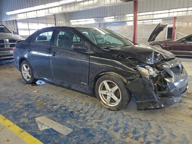 Toyota Corolla Base Image 12