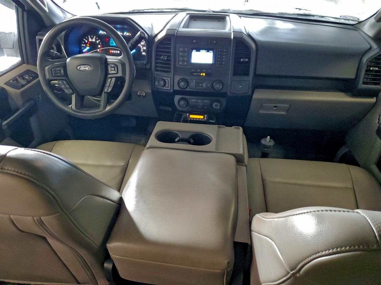 Ford F-150 Supercrew Image 2