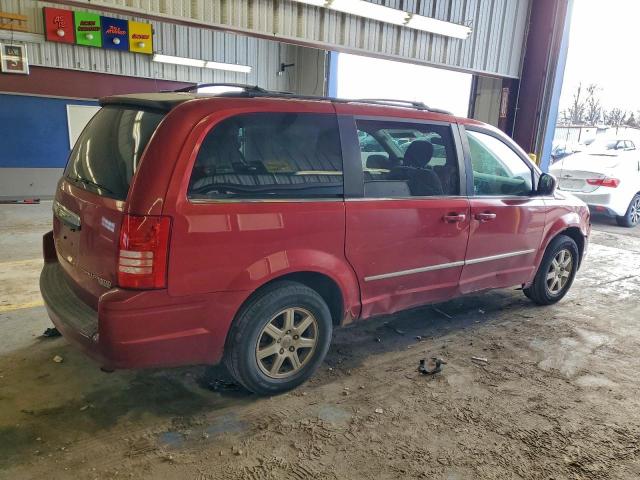 Chrysler Minivan Touring Image 3