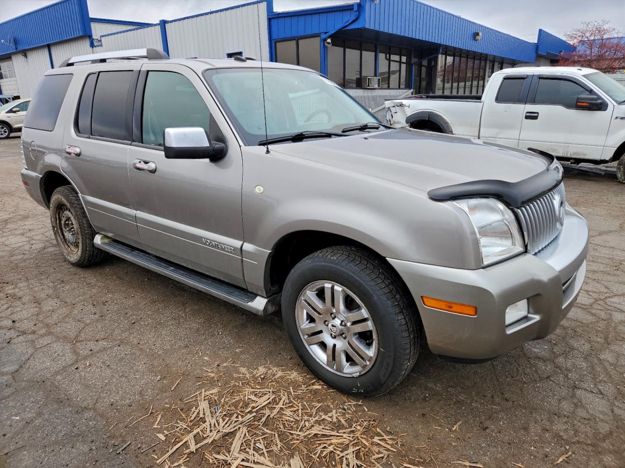 Mercury Mountainer Premier Image 2