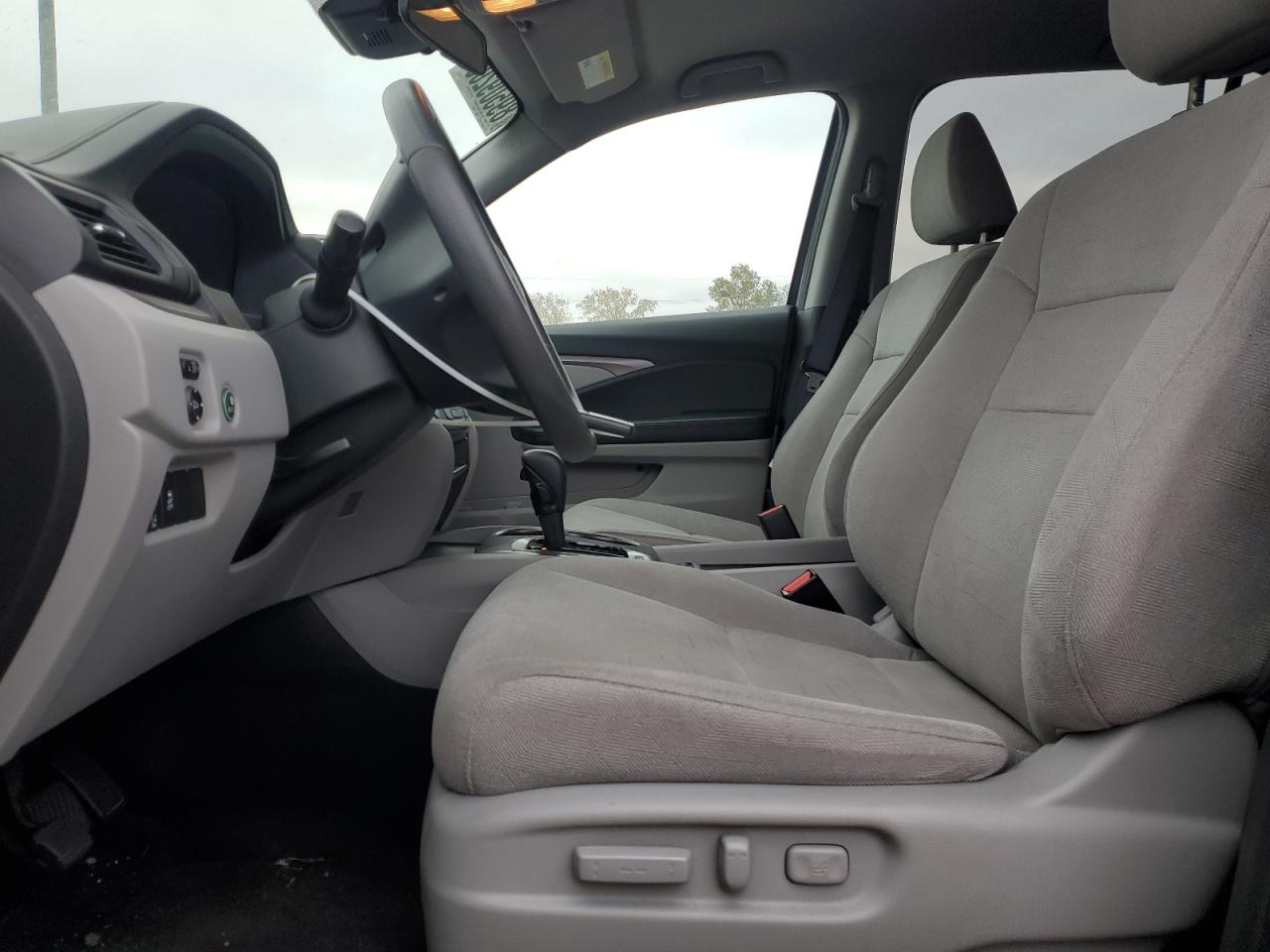 Honda Pilot Ex Image 5