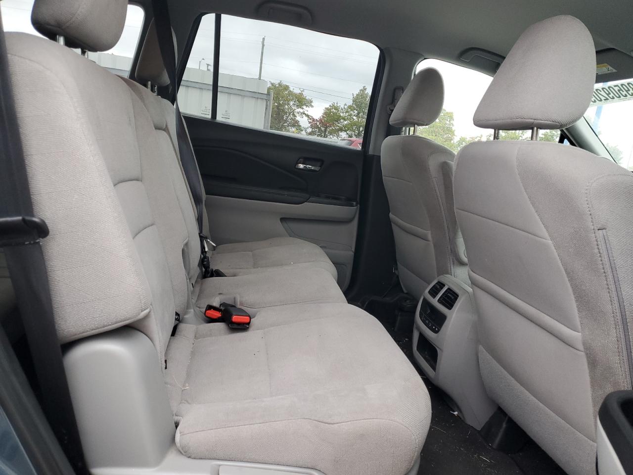 Honda Pilot Ex Image 4