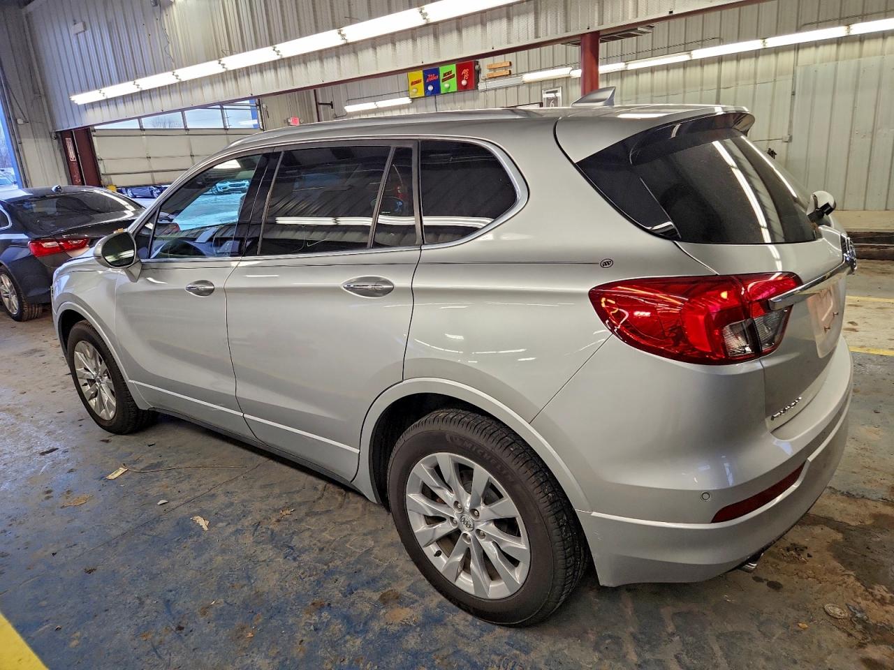 Buick Envision Essence Image 7