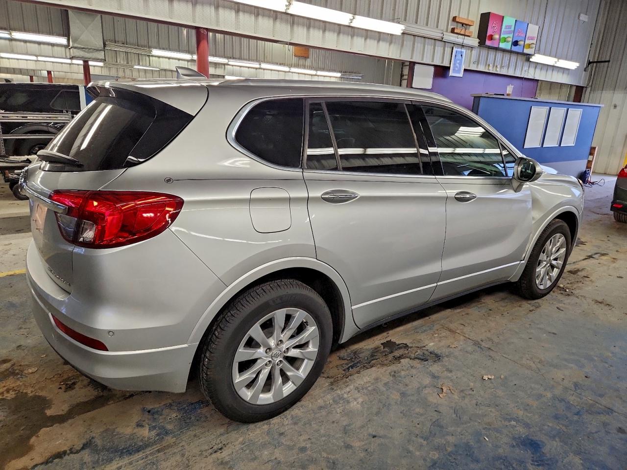 Buick Envision Essence Image 2