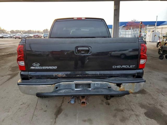 Chevrolet Silverado C1500 Image 7