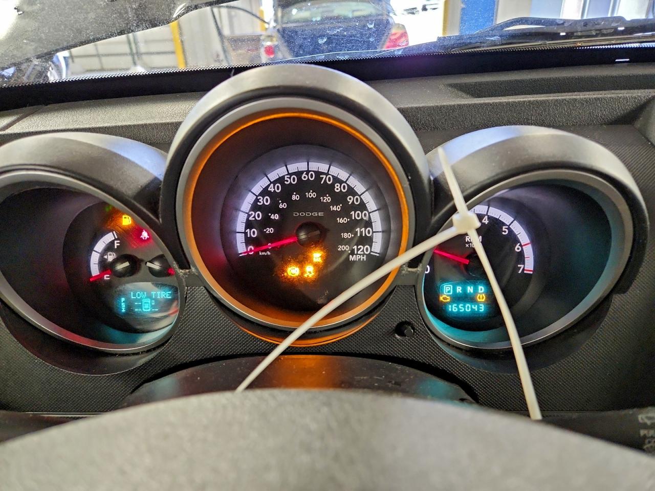 Dodge Nitro Slt Image 5