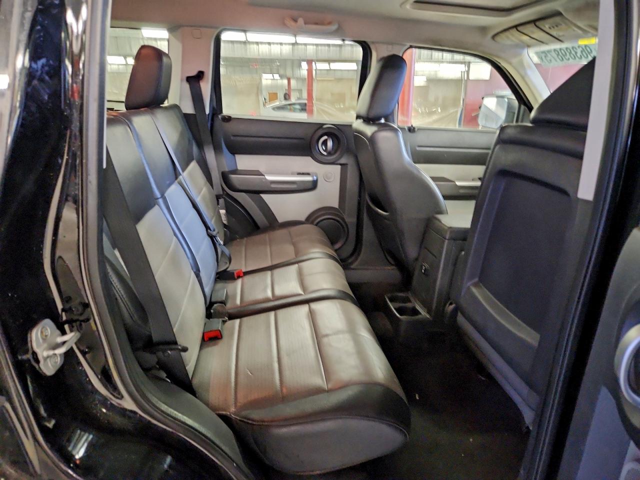 Dodge Nitro Slt Image 13