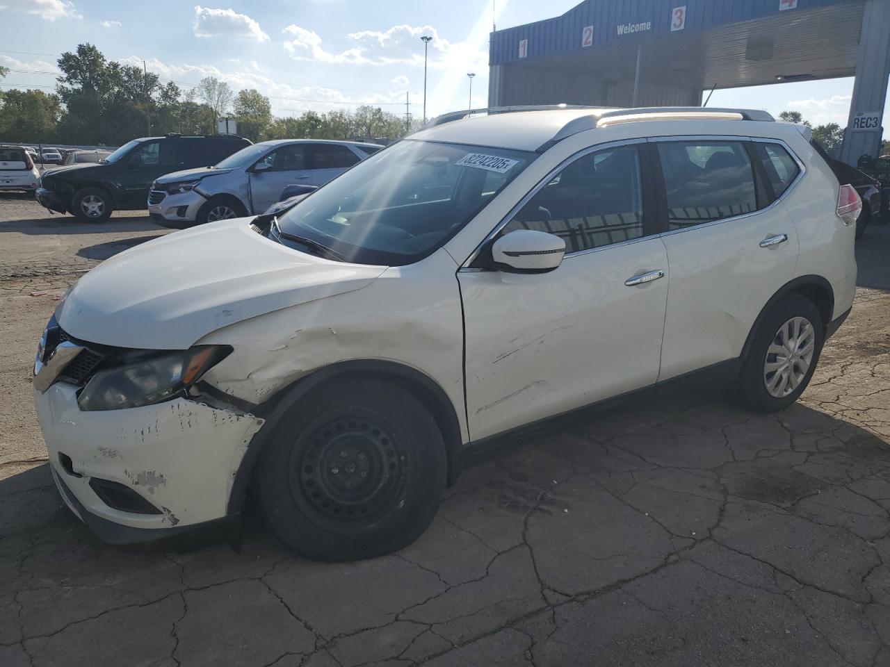 Nissan Rogue S Image 1