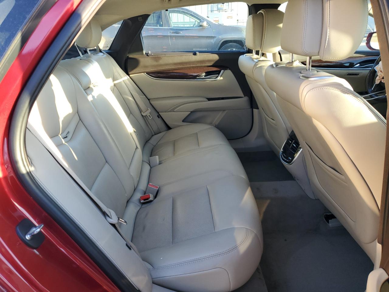 Cadillac XTS Premium Collection Image 11