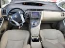 Toyota Prius Image 11