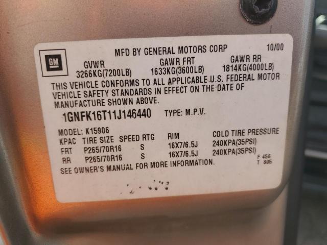 Chevrolet Suburban K1500 Image 7