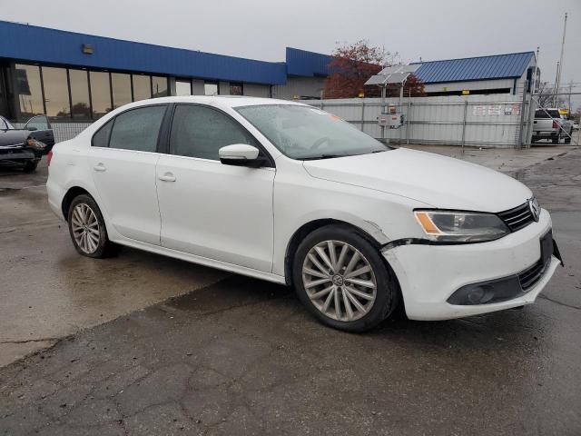 Volkswagen Jetta Sel Image 9