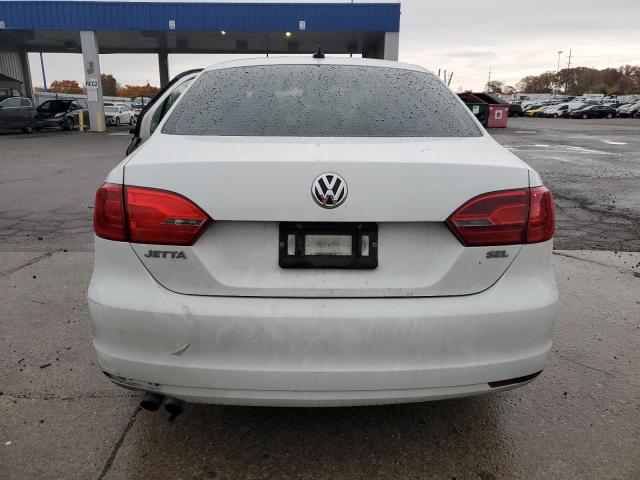 Volkswagen Jetta Sel Image 2