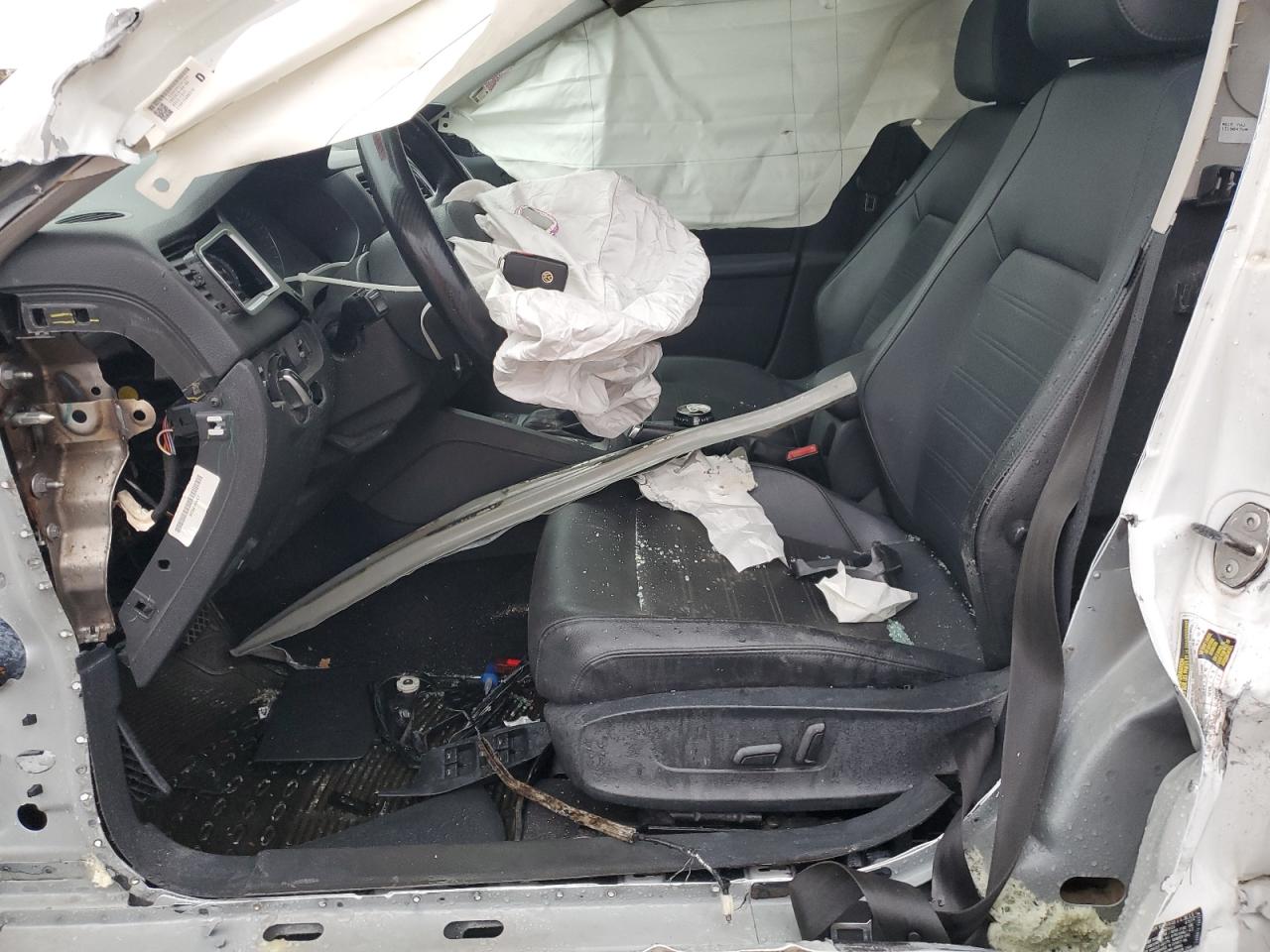 Volkswagen Jetta Sel Image 10