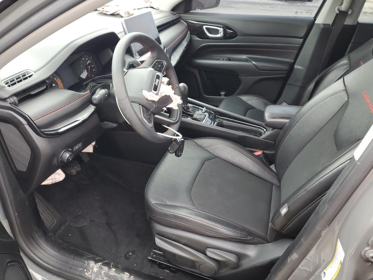 Jeep Compass Trailhawk Image 2