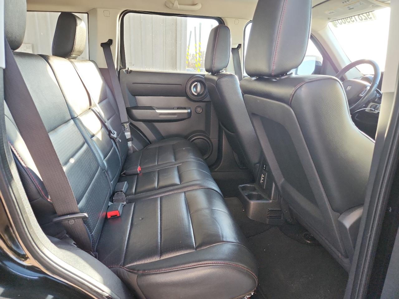 Dodge Nitro R/t Image 7