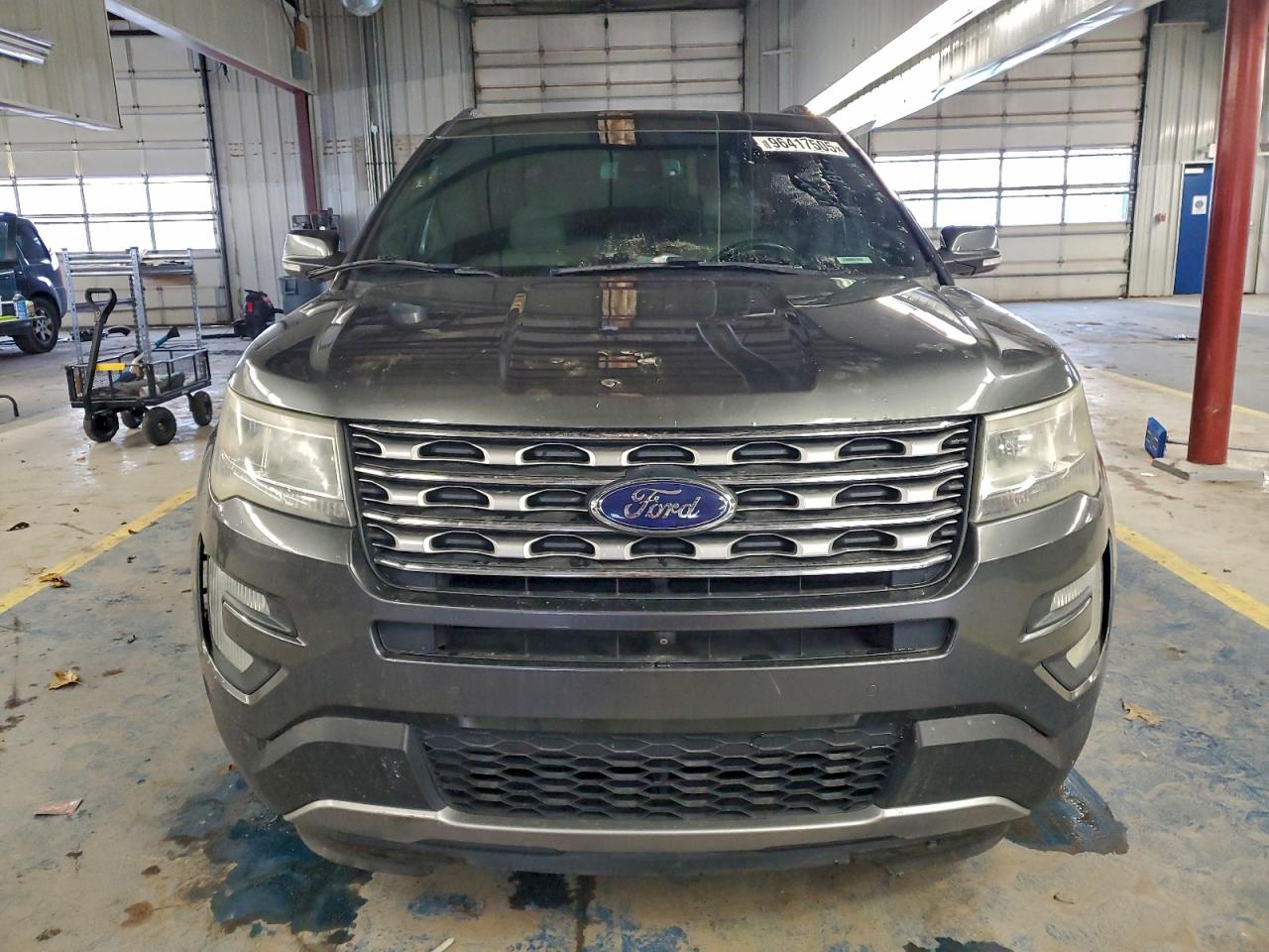 Ford Explorer Limited Image 8