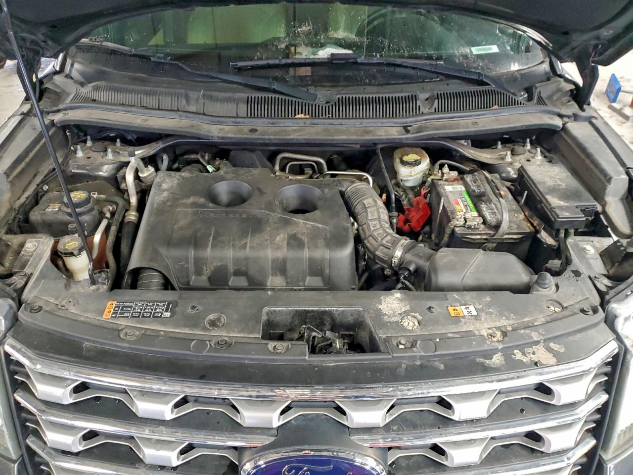 Ford Explorer Limited Image 9