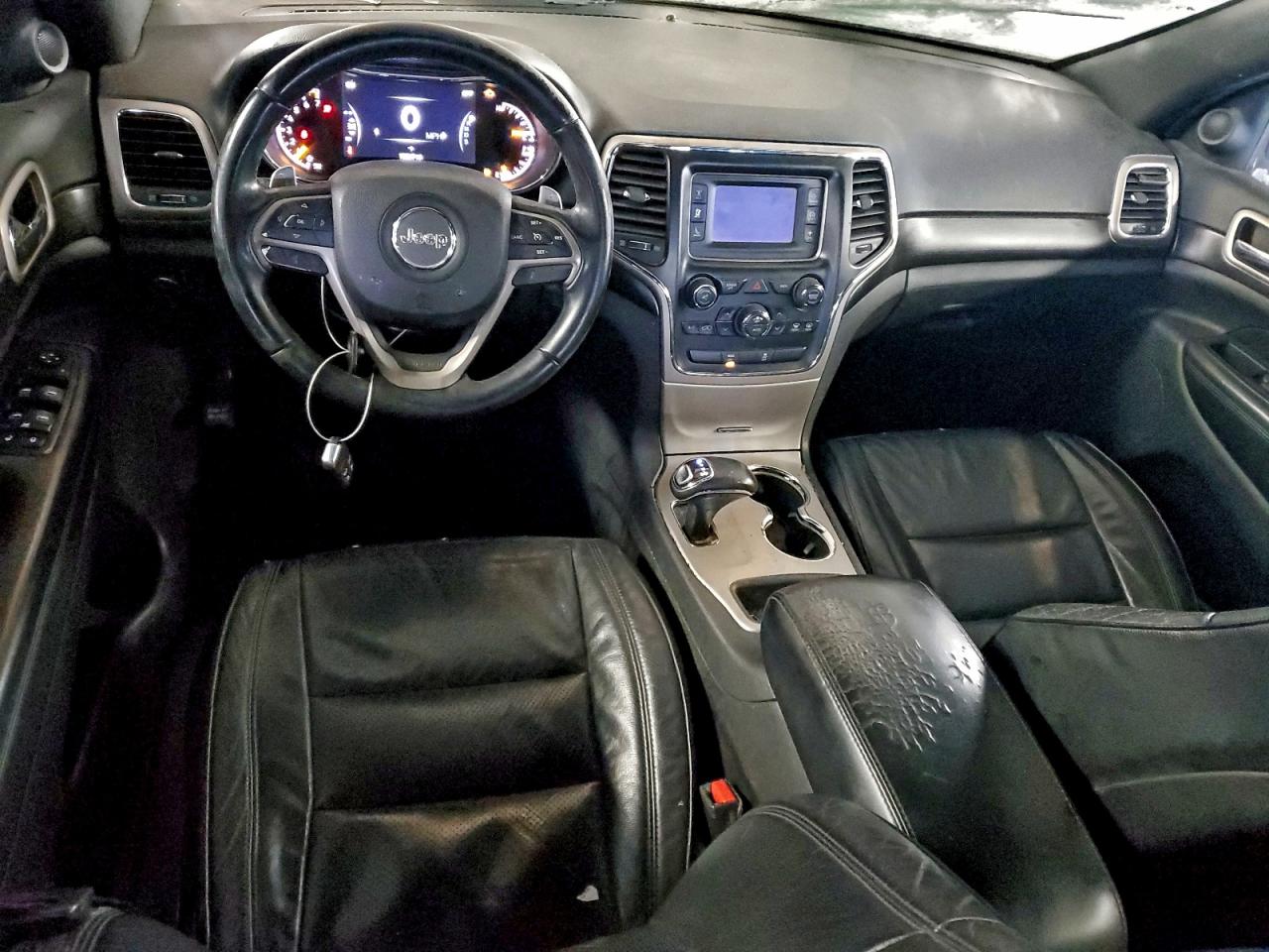 Jeep Grand Cherokee Laredo Image 3