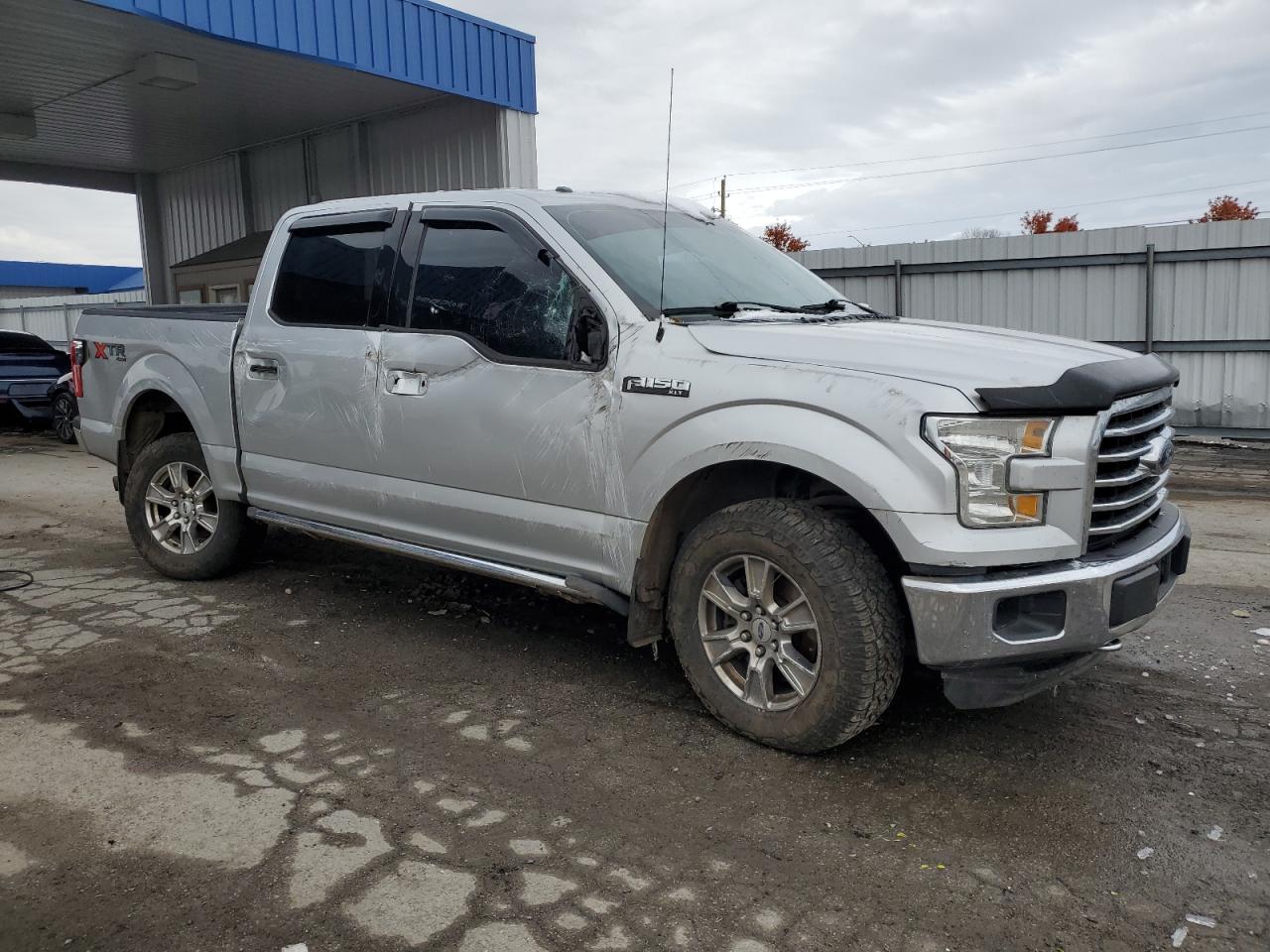 Ford F-150 Supercrew Image 3