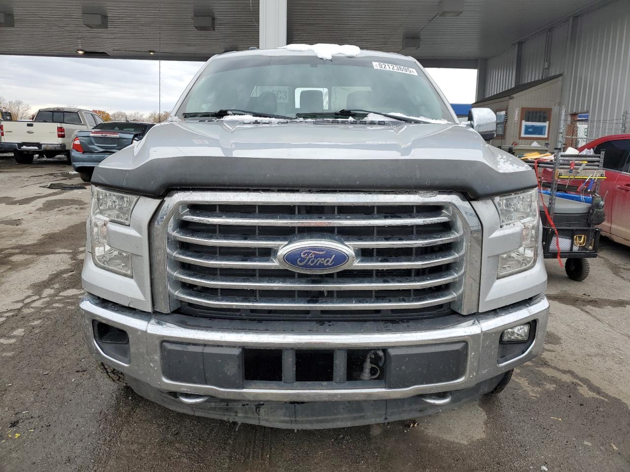 Ford F-150 Supercrew Image 4