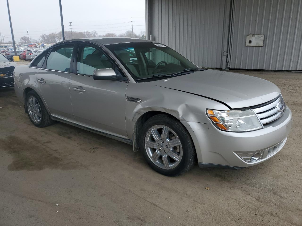 Ford Taurus Sel Image 3