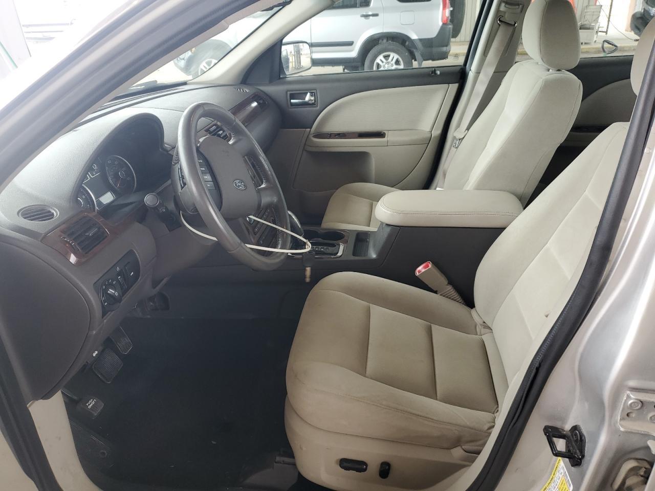 Ford Taurus Sel Image 7