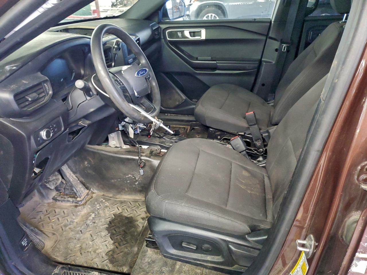 Ford Explorer Police Interceptor Image 10