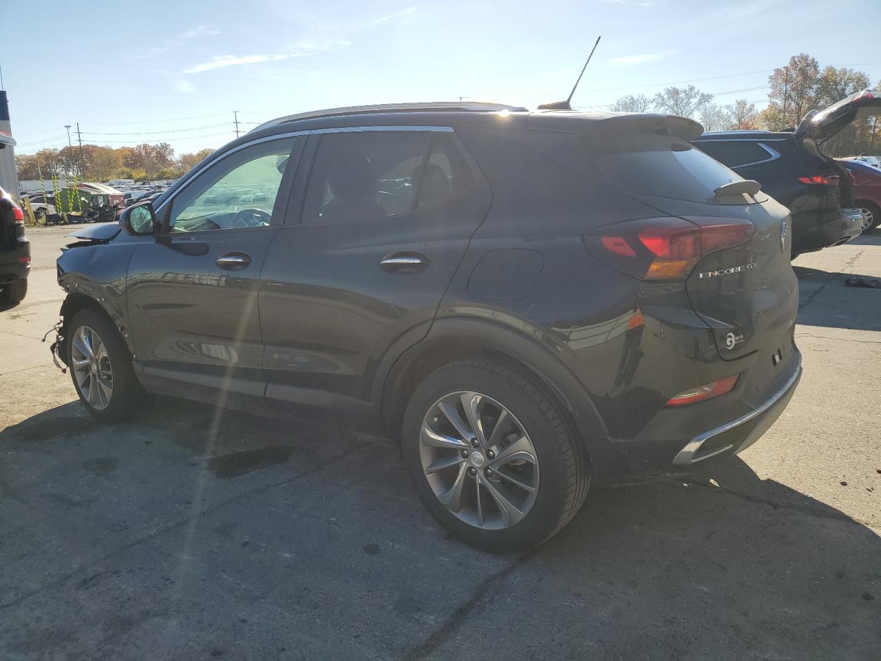 Buick Encore Essence Image 5