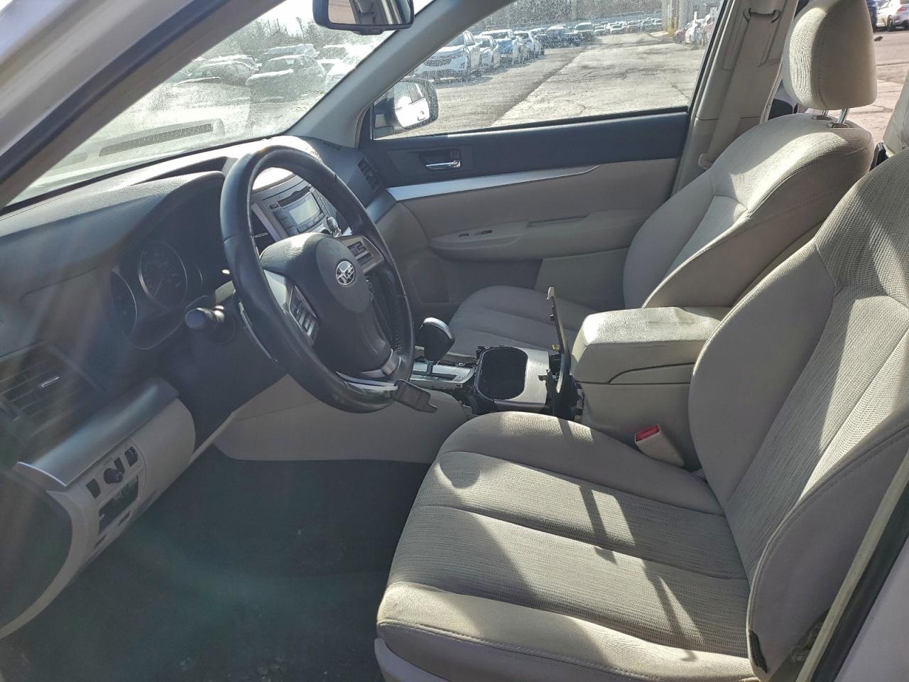 Subaru Outback 2.5i Premium Image 11