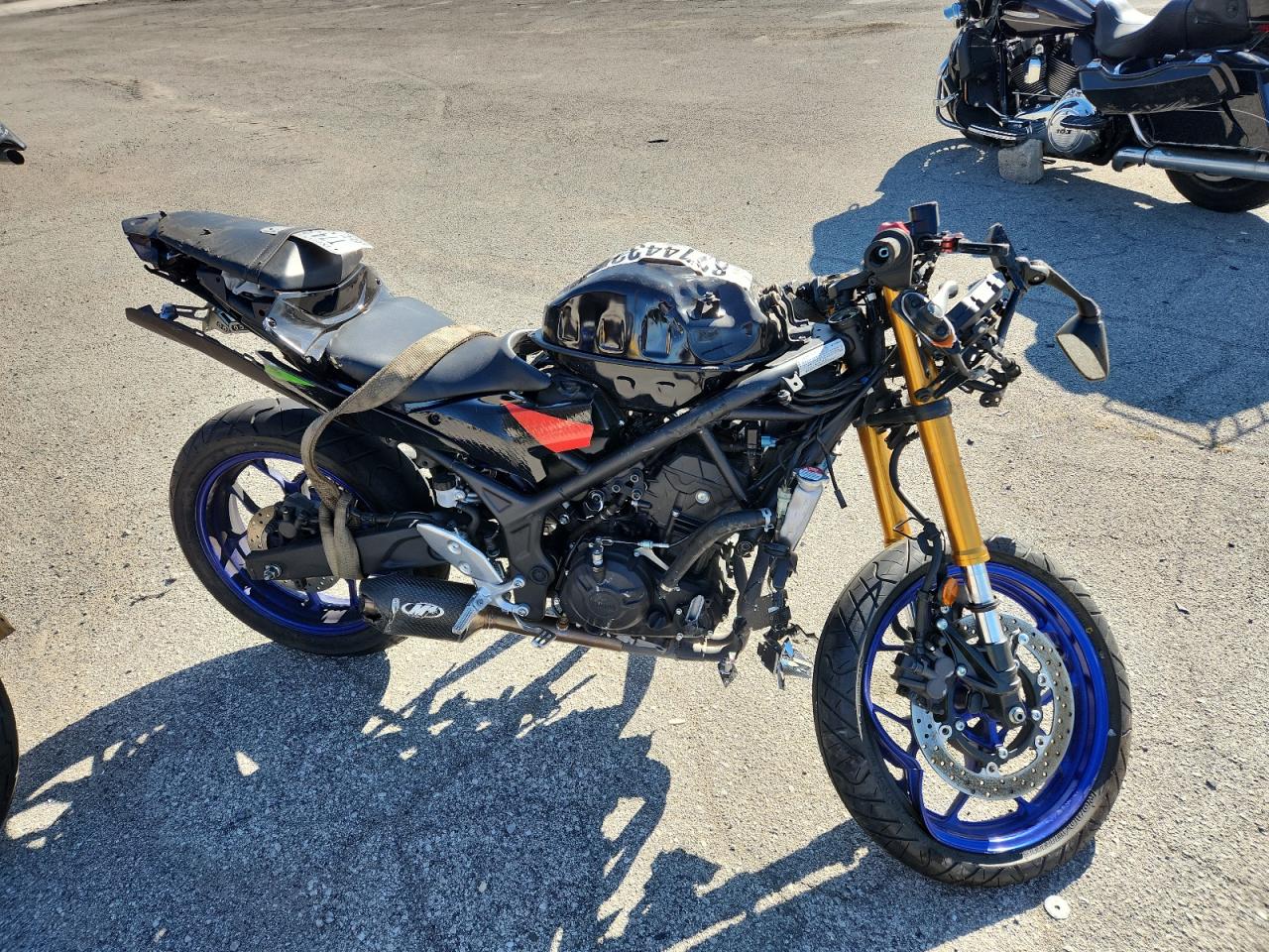 Yamaha Yzf600 Image 1