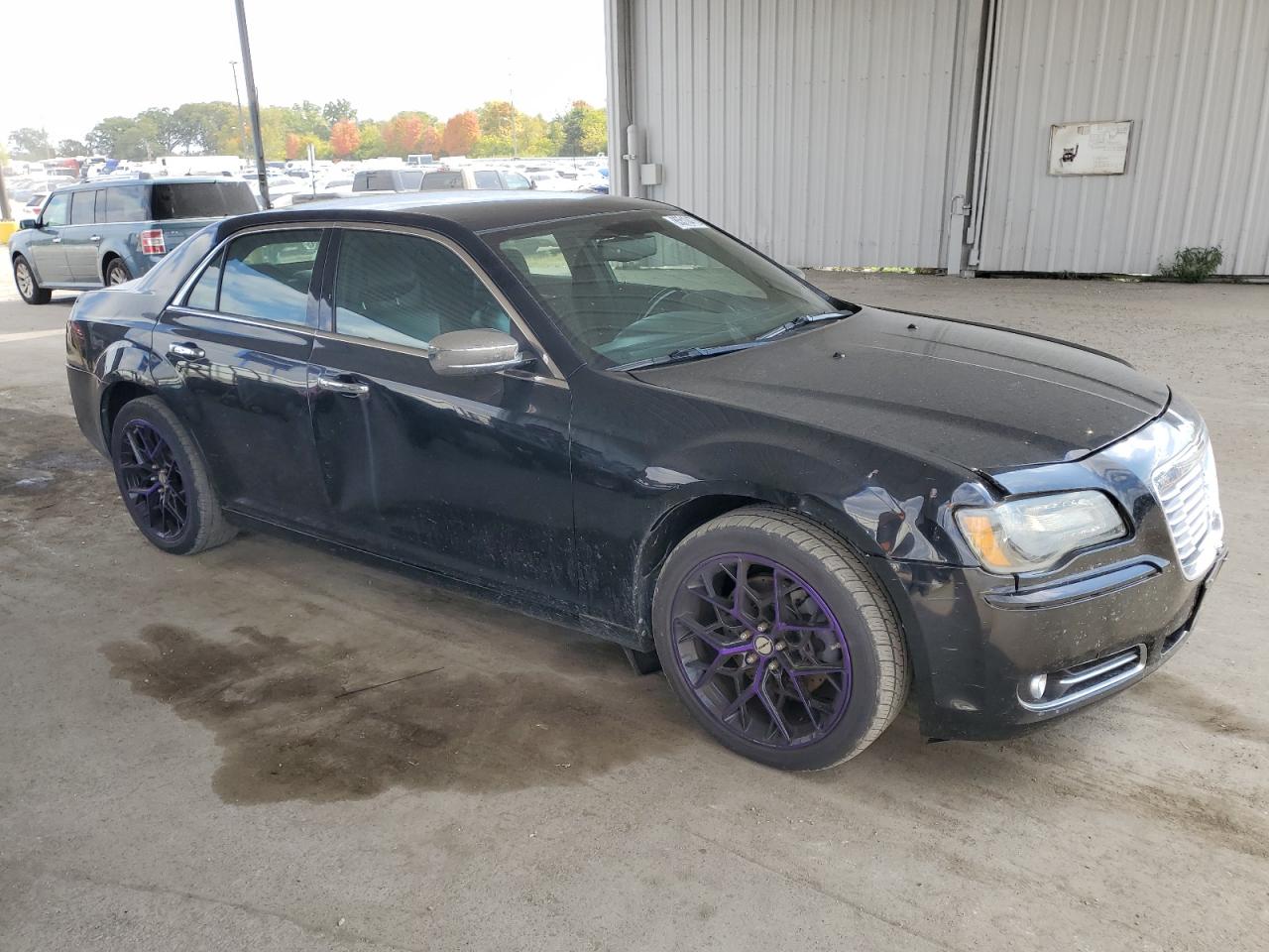 Chrysler 300 Image 3