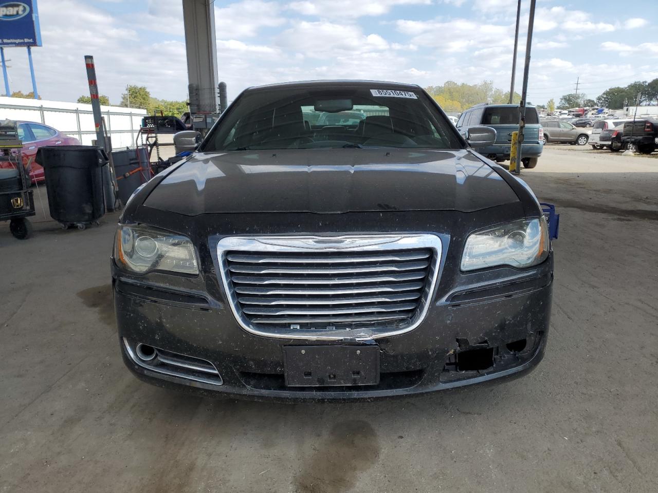 Chrysler 300 Image 6
