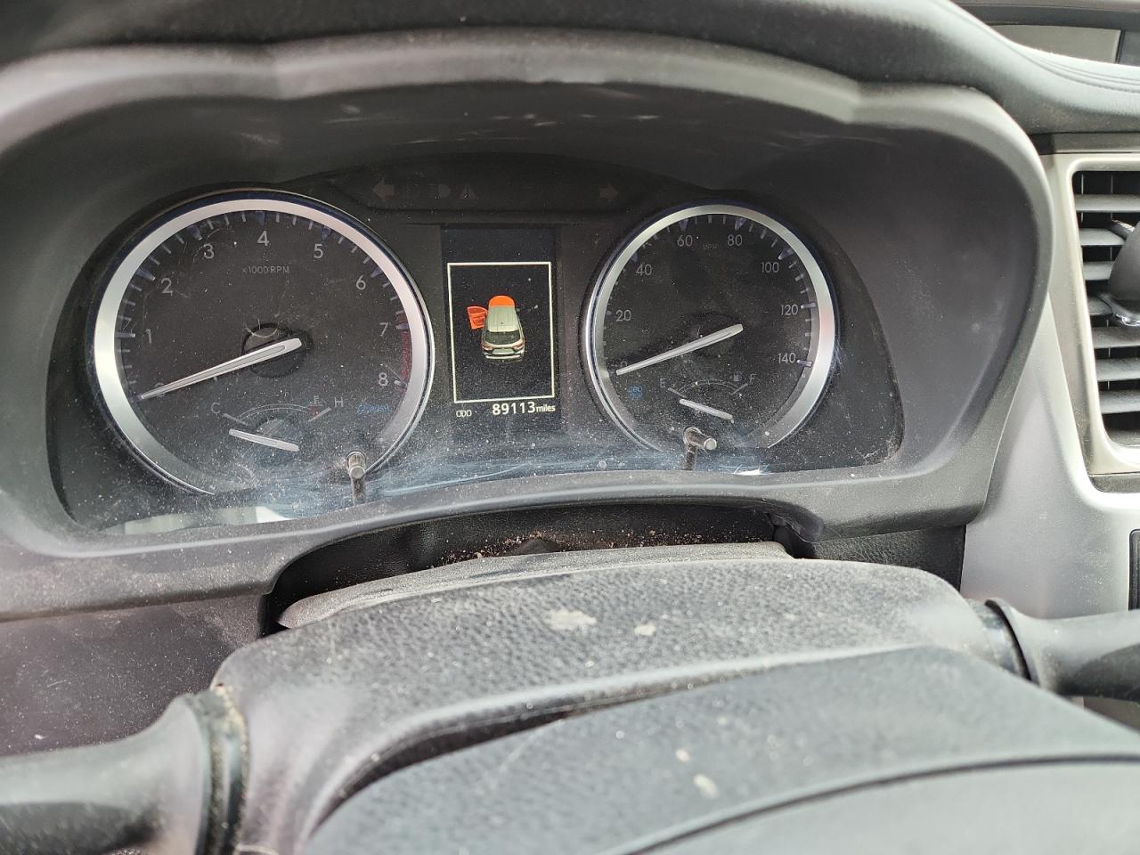 Toyota Highlander Se Image 6