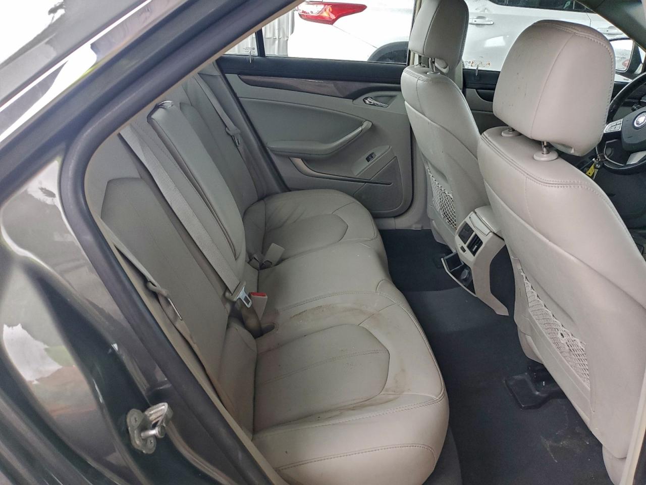 Cadillac CTS Image 2