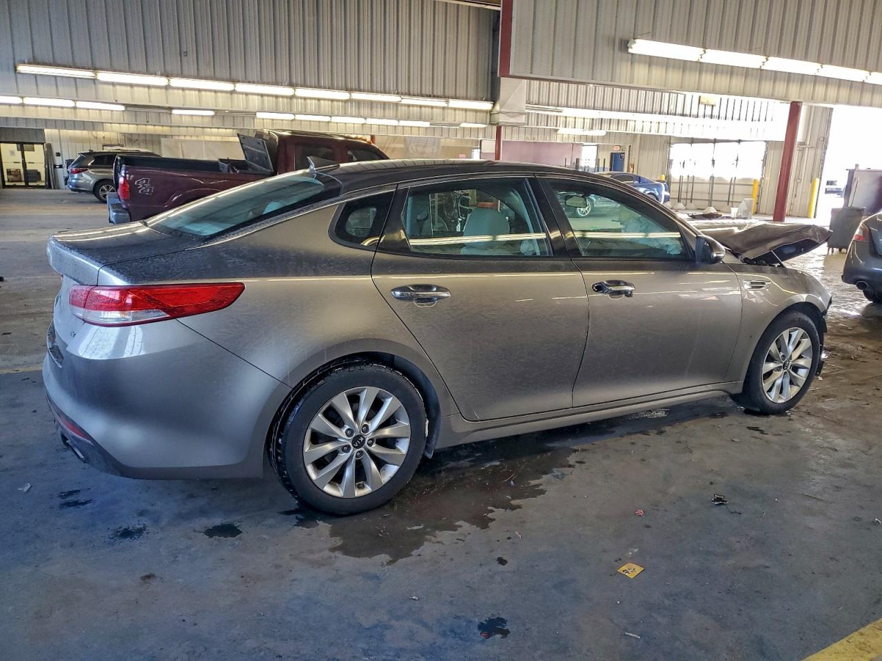 Kia Optima Ex Image 4