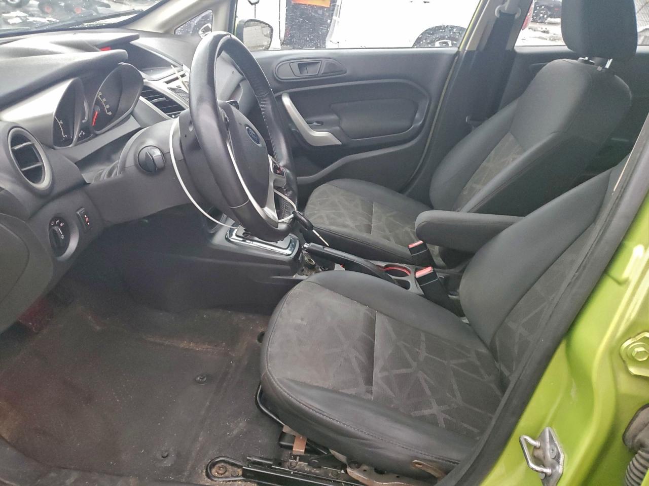 Ford Fiesta Sel Image 8