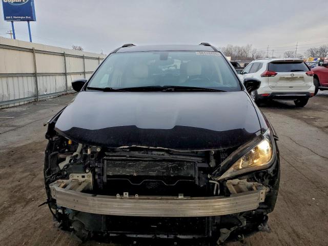 Chrysler Pacifica Touring L Image 5