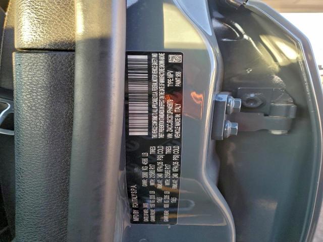 Jeep Renegade Trailhawk Image 12