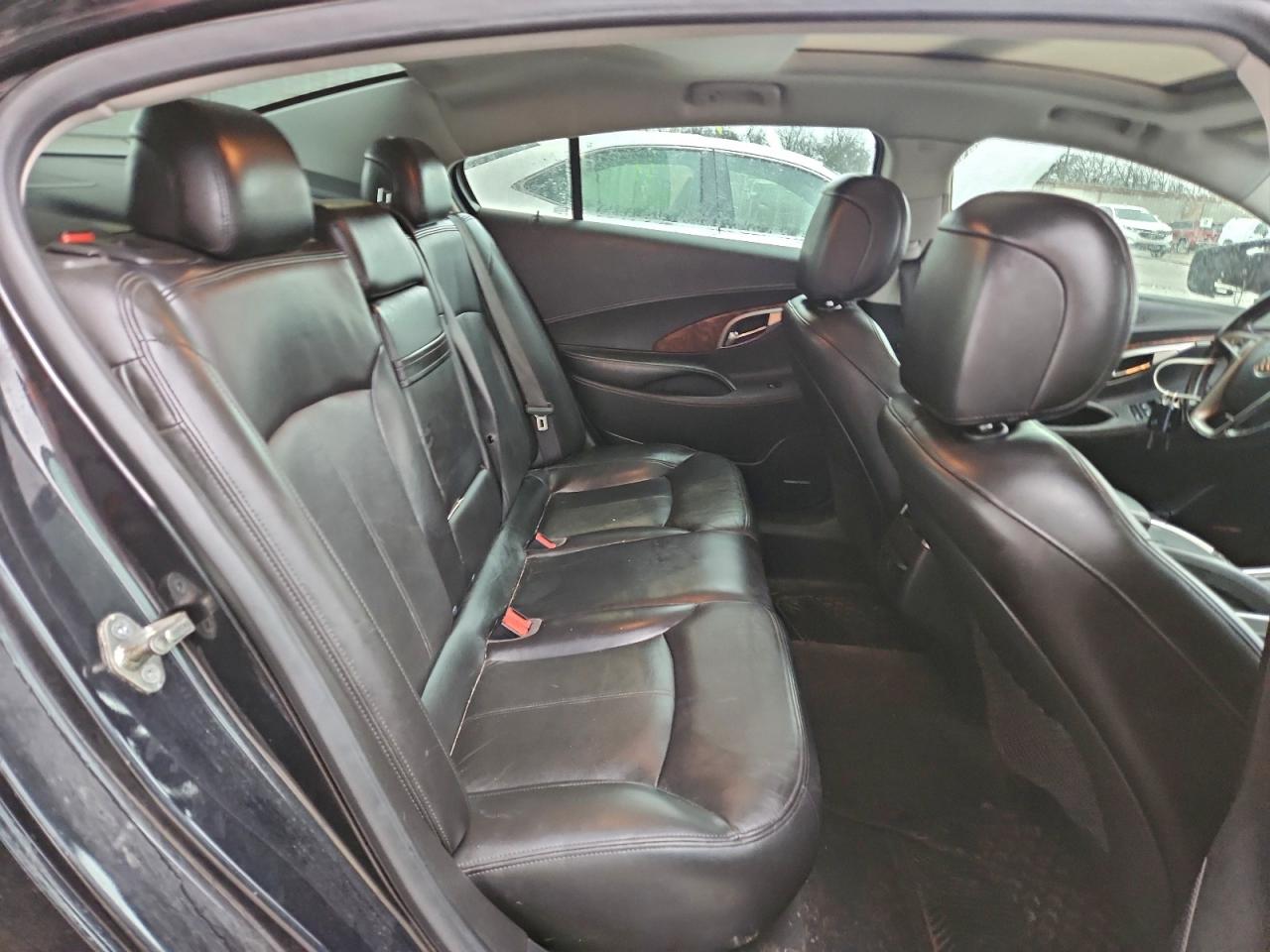 Buick LaCrosse Cxs Image 6