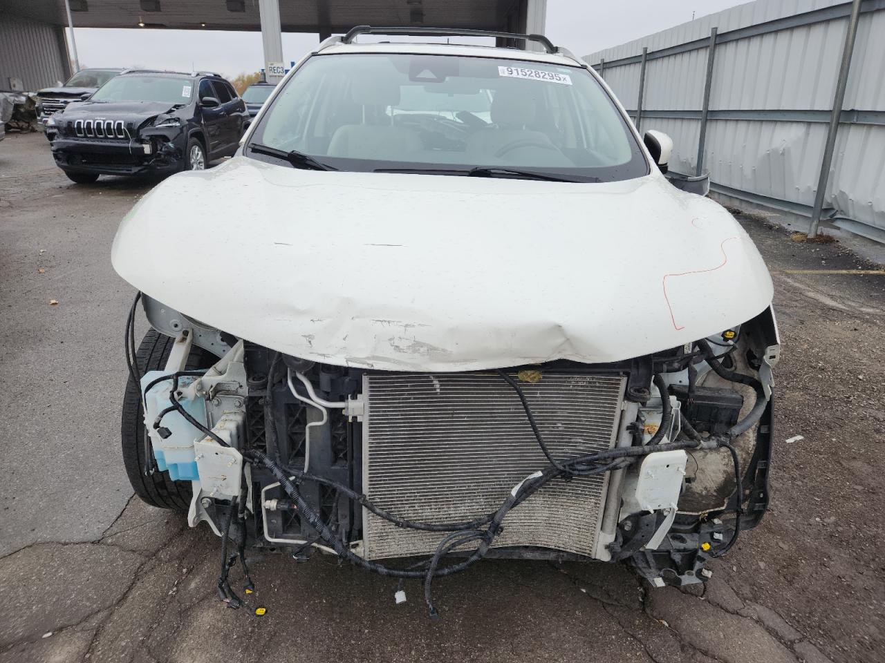 Nissan Rogue S Image 7