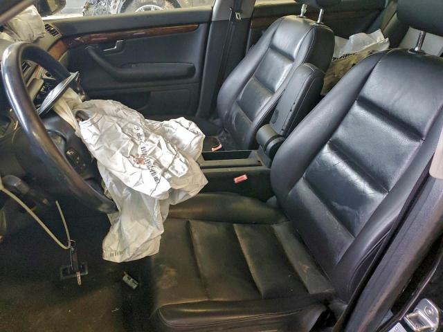 Audi A4 3.0 Quattro Image 8