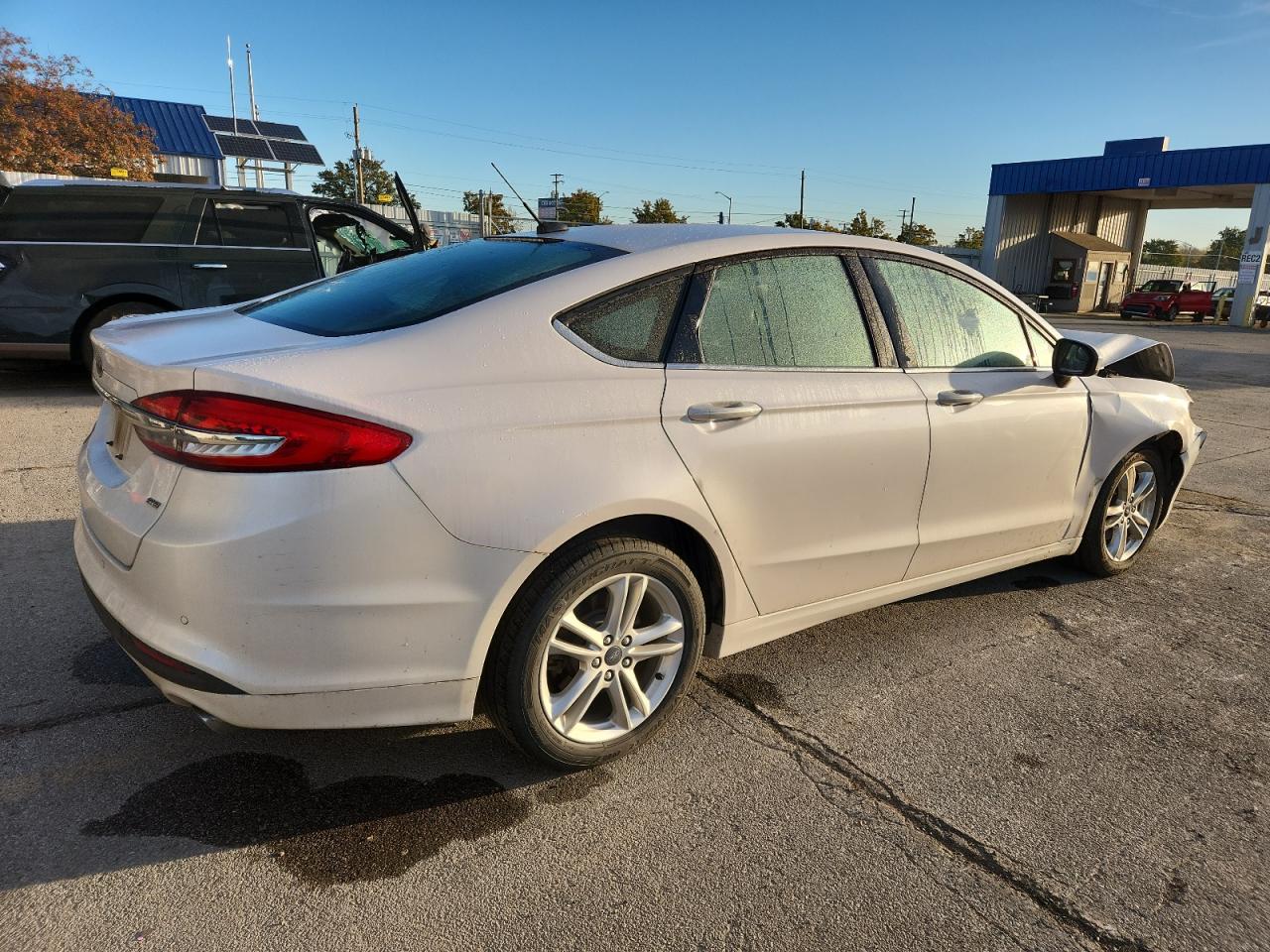 Ford Fusion Se Image 10