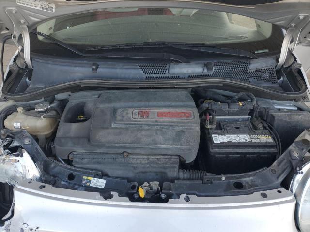 FIAT 500 Lounge Image 11