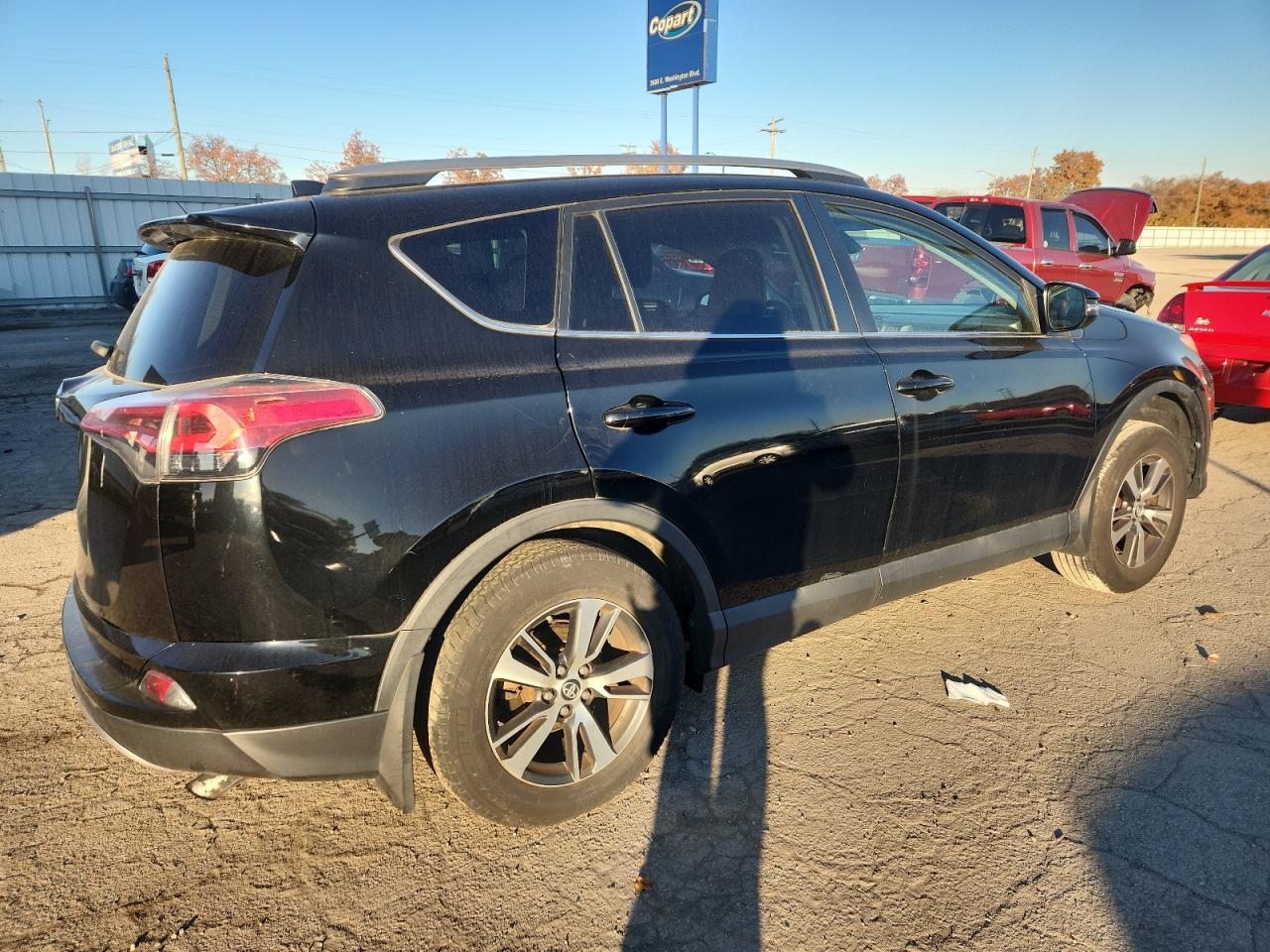 Toyota RAV4 Adventure Image 4