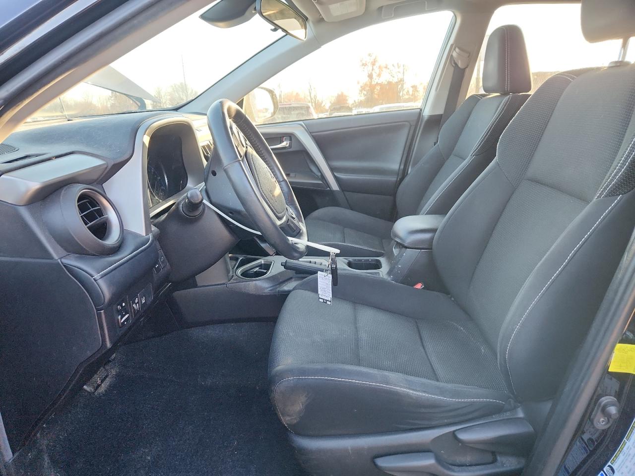 Toyota RAV4 Adventure Image 13