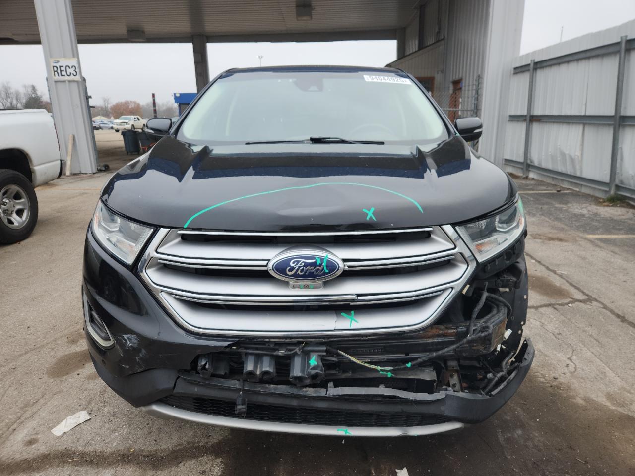 Ford Edge Titanium Image 2